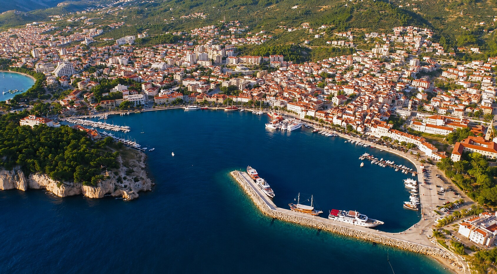 Coastal road along the Makarska Riviera below Biokovo